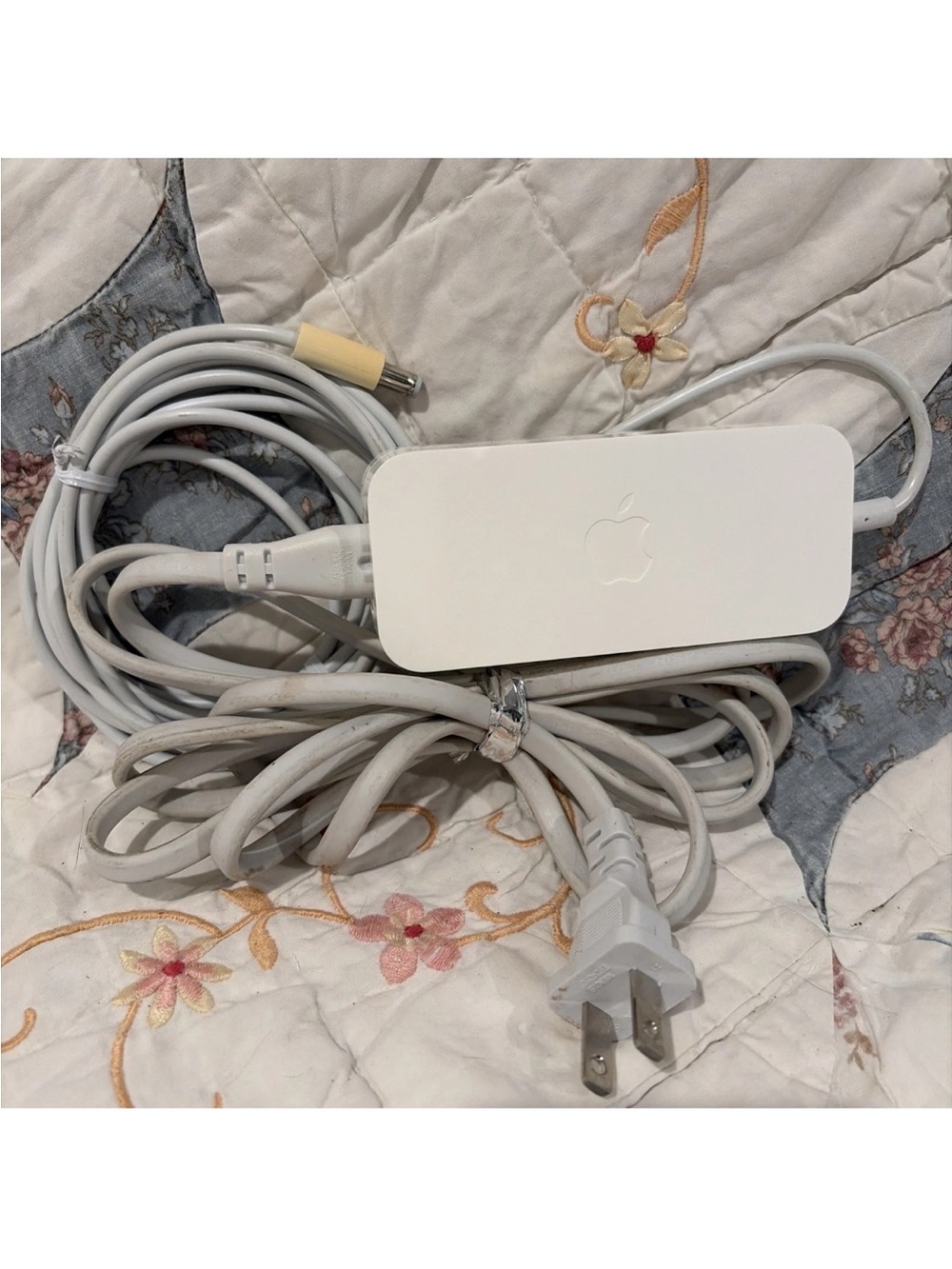 Genuine Apple AirPort Extreme Power Adapter Charger A1202 with Long AC Cord